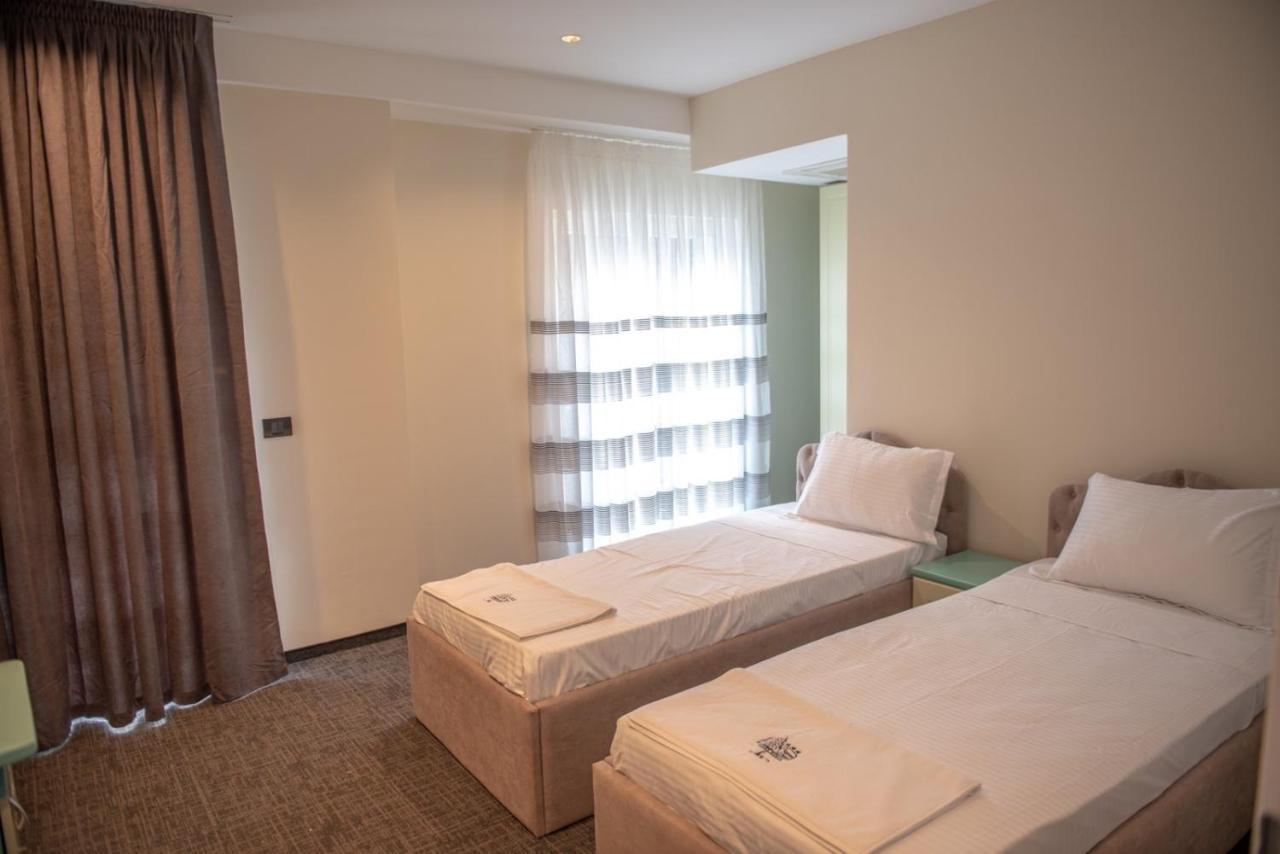 Hotel Roma Струга Экстерьер фото